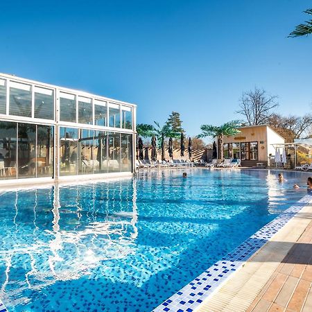Hotel Royal Bath Banya  Luaran gambar