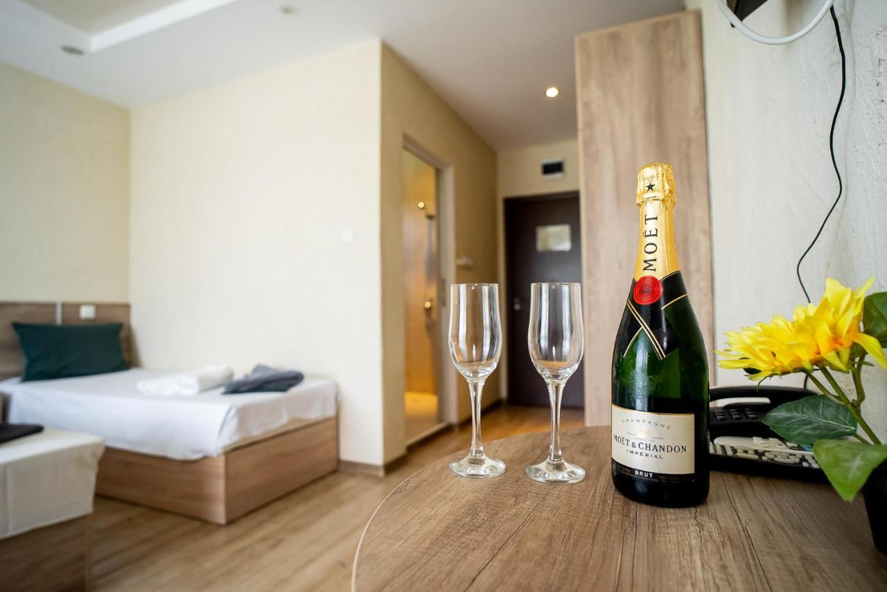 Hotel Royal Bath Banya  Luaran gambar