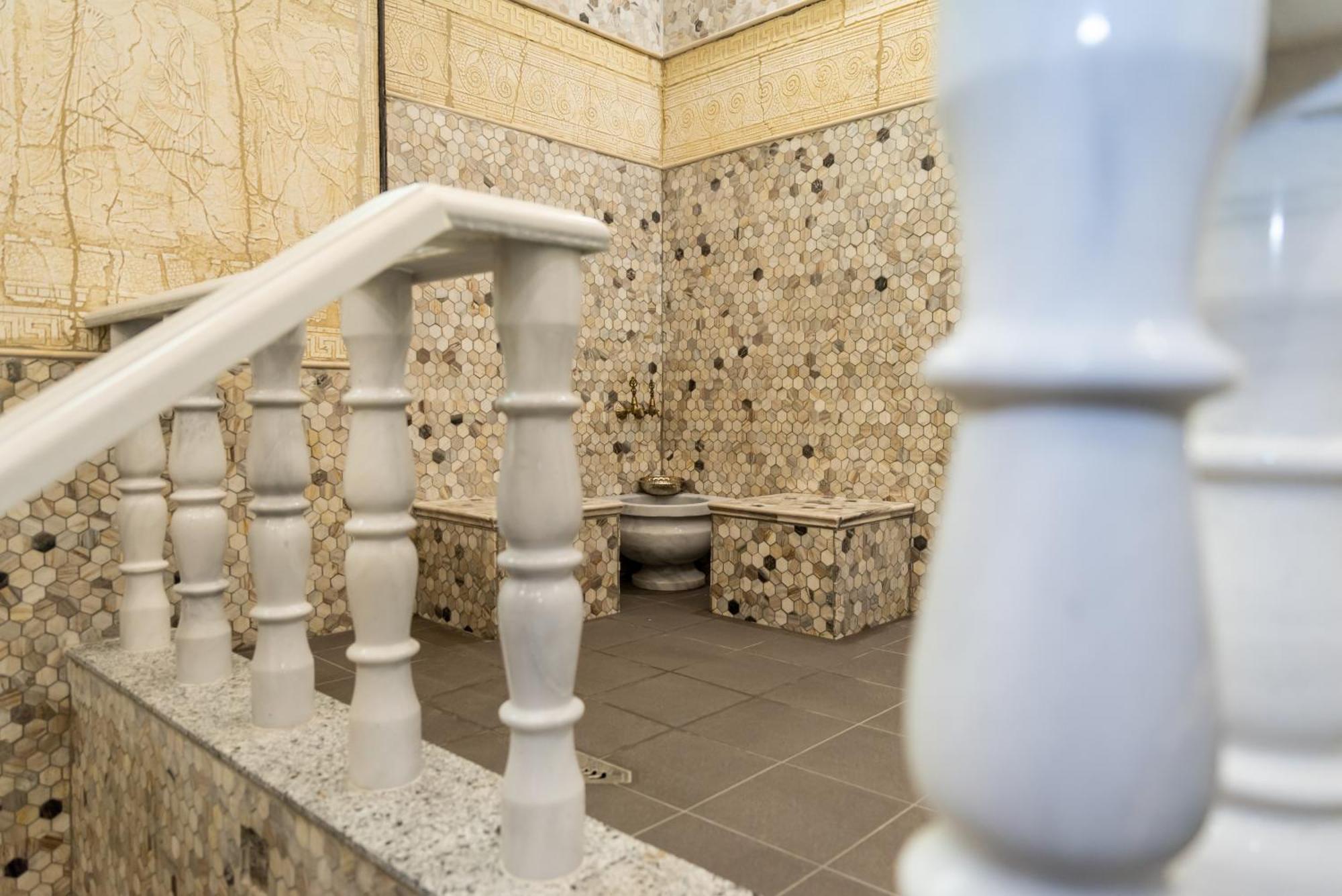 Hotel Royal Bath Banya  Luaran gambar