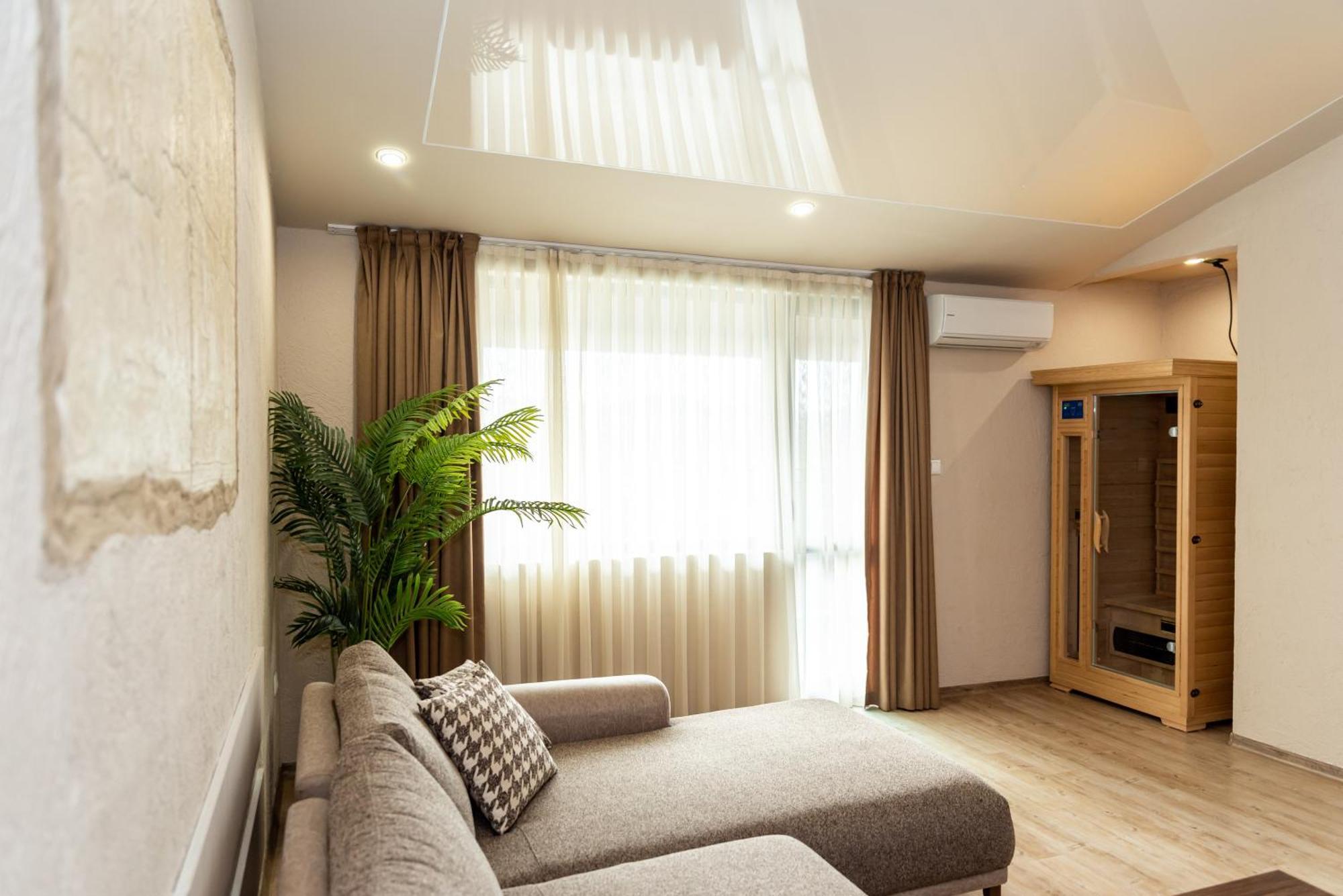 Hotel Royal Bath Banya  Luaran gambar
