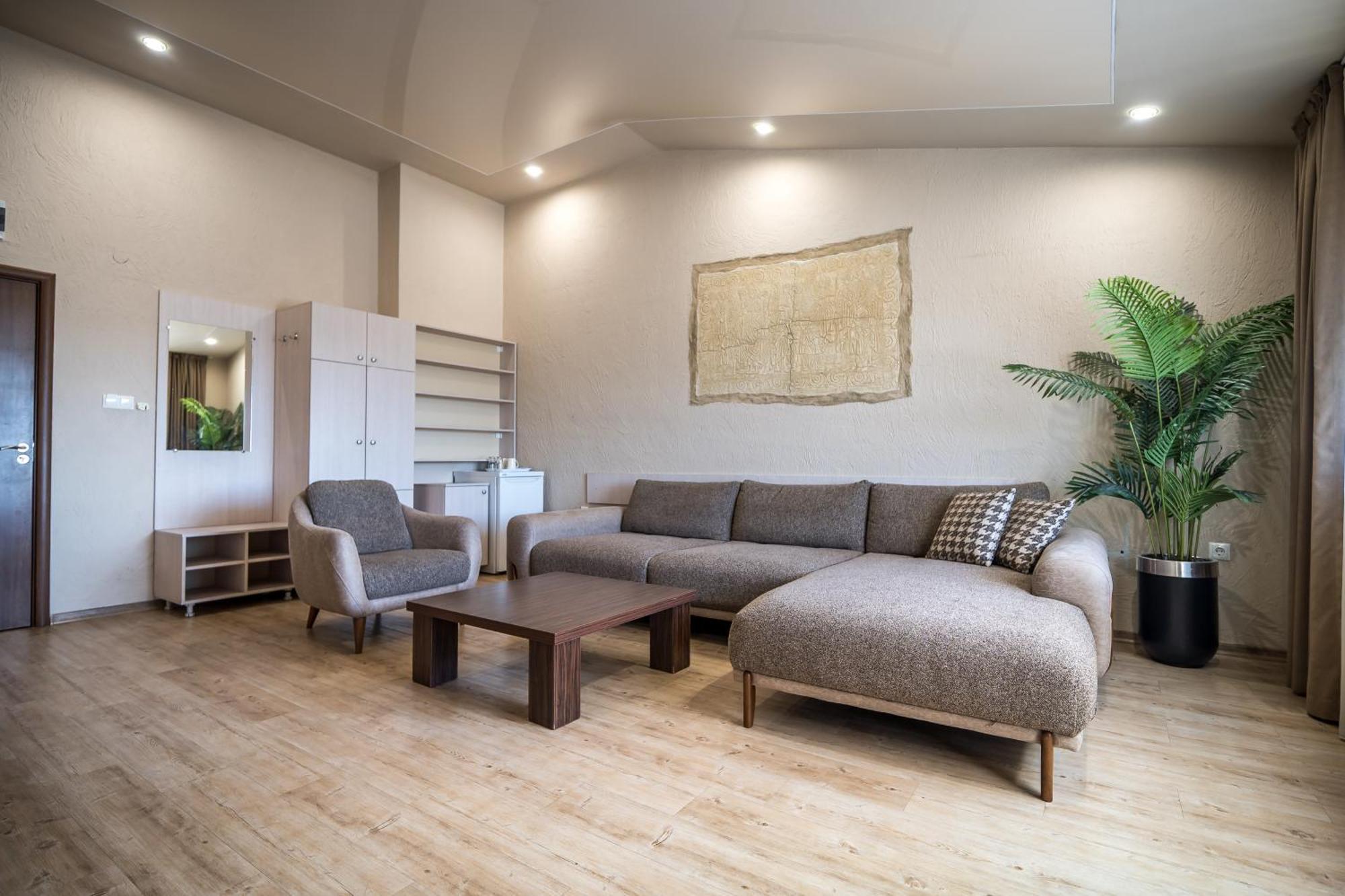 Hotel Royal Bath Banya  Luaran gambar