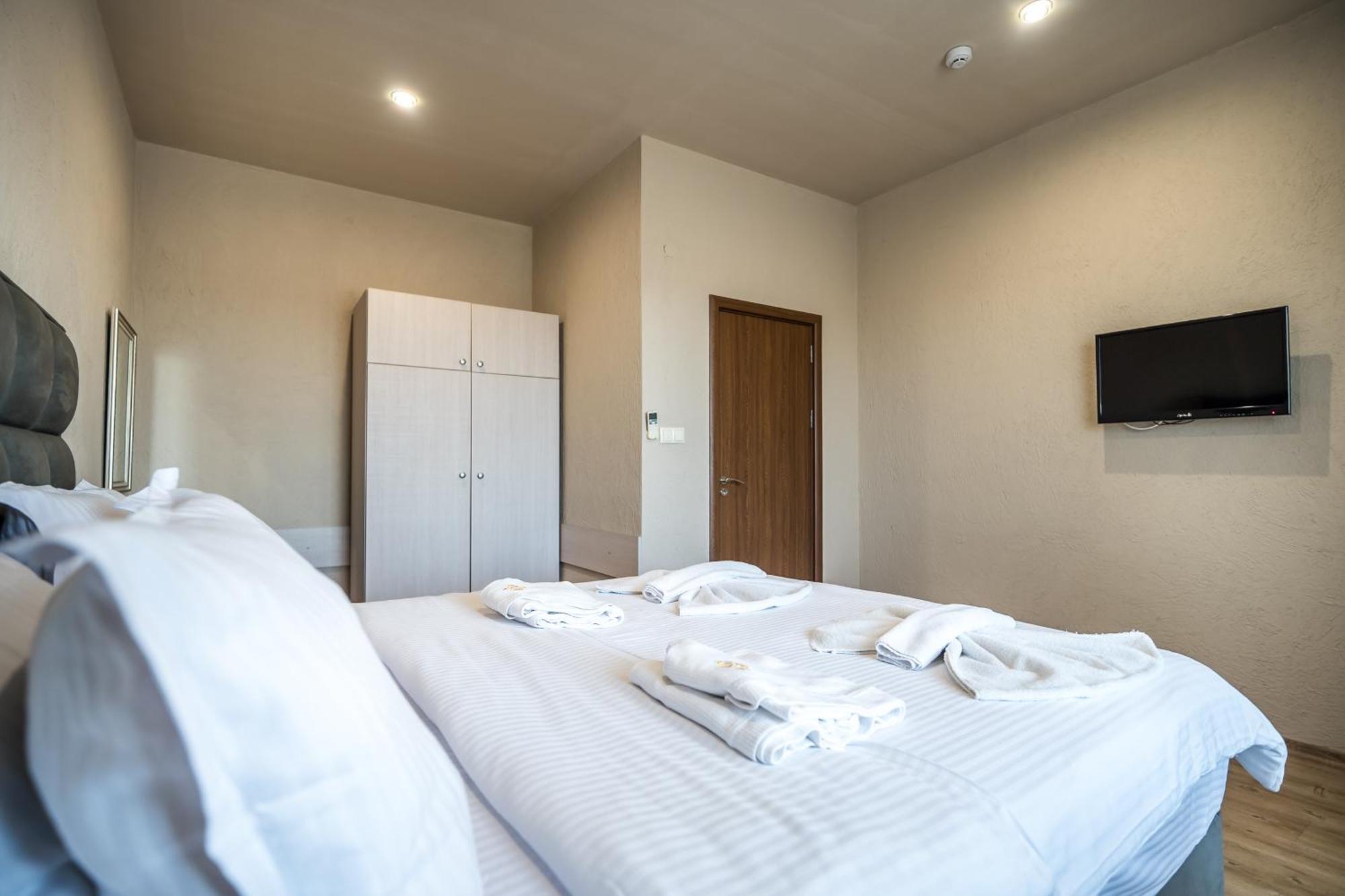 Hotel Royal Bath Banya  Luaran gambar