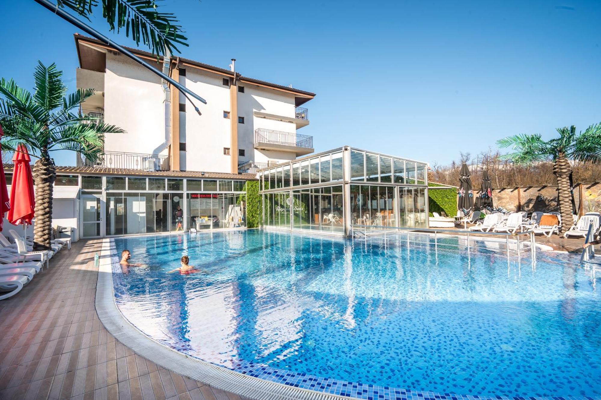 Hotel Royal Bath Banya  Luaran gambar